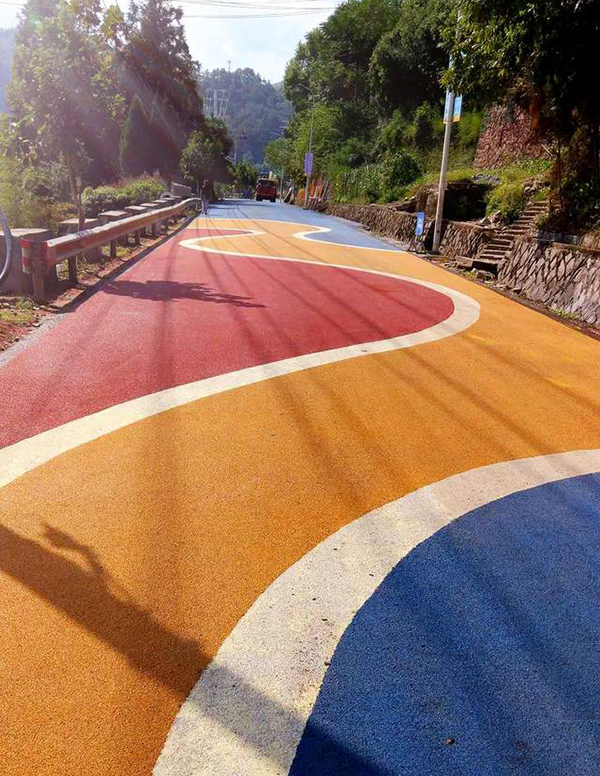 彩色防滑路面價格!做一平方多少錢?