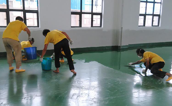 環(huán)氧地坪修復(fù)中.png